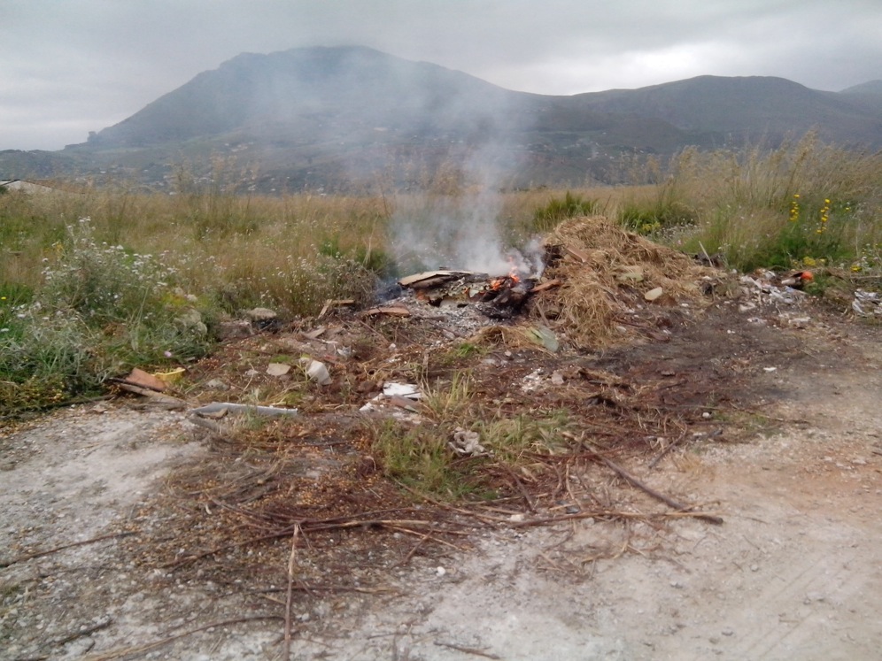 “Rispettate l’ambiente”:  l’appello del sindaco ai cittadini dopo la bonifica di un’area in contrada Conza