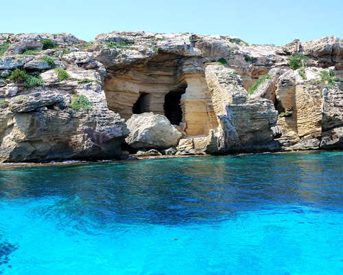 Domenica a Favignana la presentazione dell’antologia poetica “Cielo, Mare e Vento”