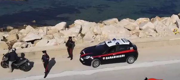 Controlli del territorio dei carabinieri: denunciate tre persone