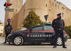 39enne avrebbe sequestrato la fidanzata minorenne del figlio per vendetta: arrestato dai carabinieri