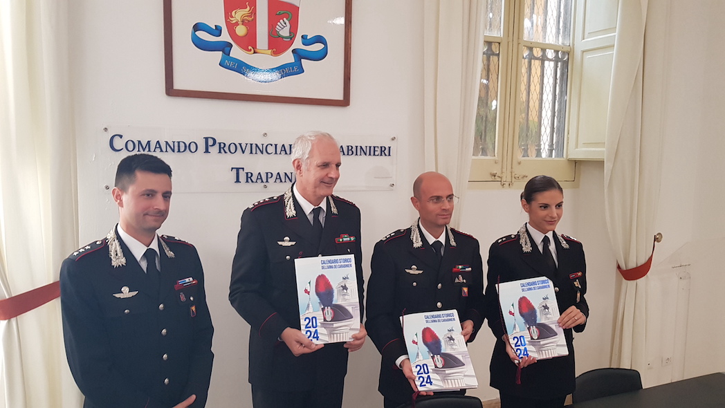 Il Calendario Storico dei Carabinieri, realizzato con il contributo di Gramellini e di Pininfarina, e i prodotti editoriali del 2024