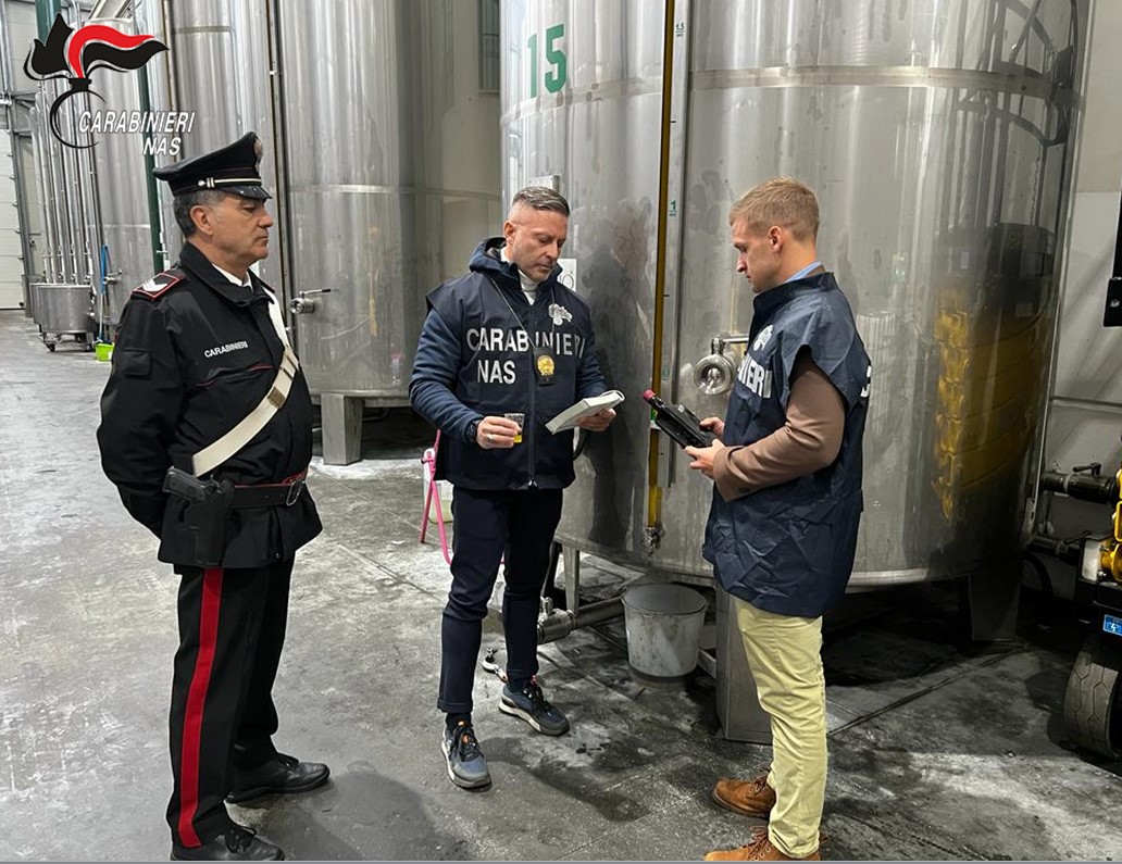 Controlli dei Nas alle cantine vinicole. Sequestri e sanzioni