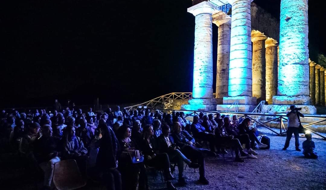 Week end al Tempio di Segesta con il Festival Ierofanie: la musica dei Santamarea e Angelo Sicurella live band