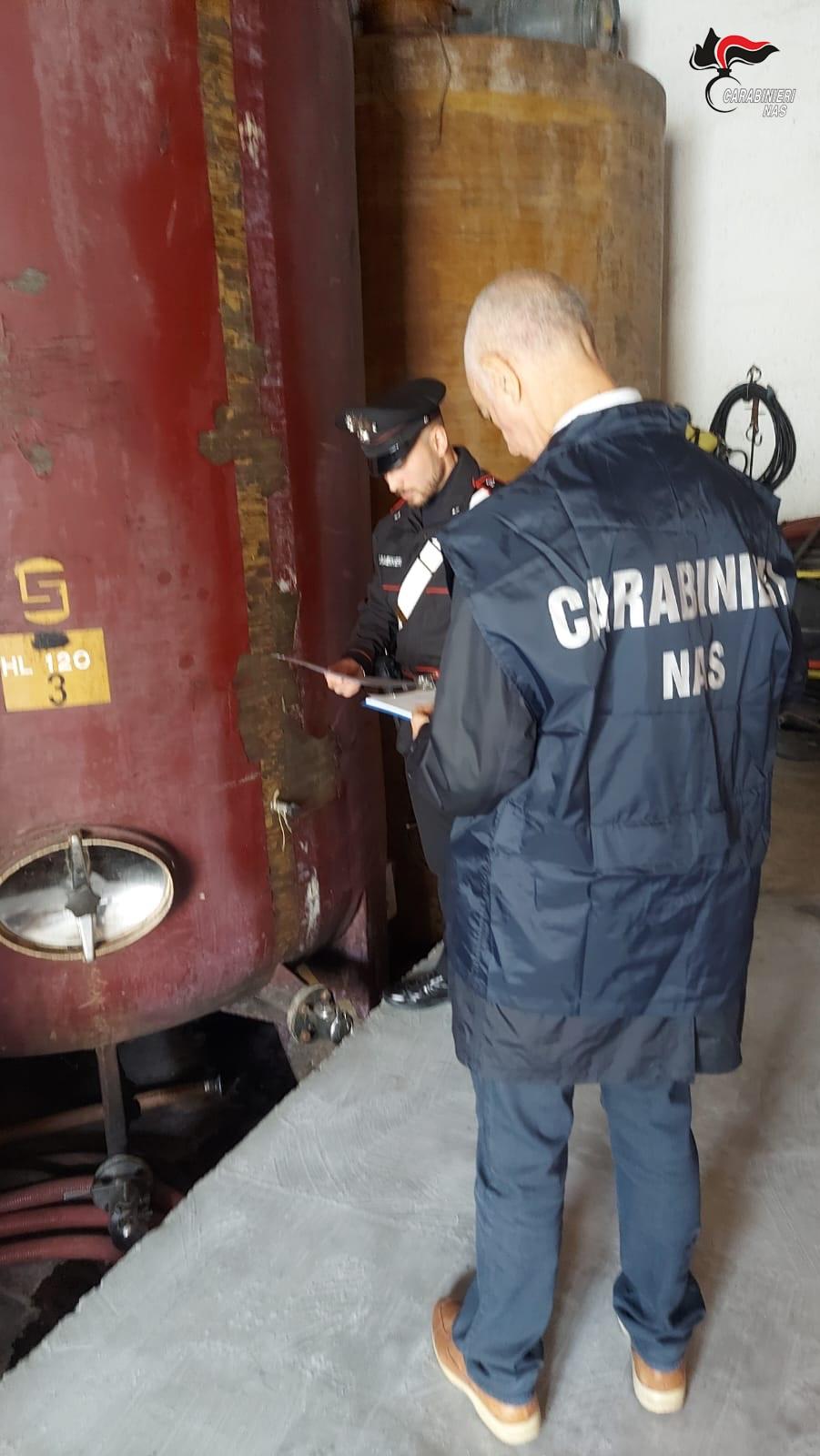 Controllo del Nas di Palermo in provincia di Trapani: scoperta e sequestrata azienda vitivinicola abusiva